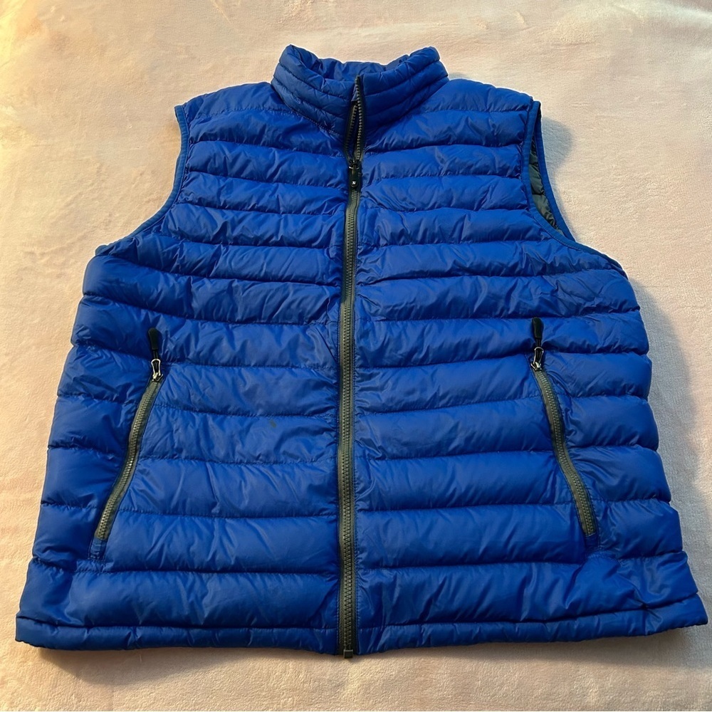 32 degrees blue packable down filled puffer vest size L zippered pockets